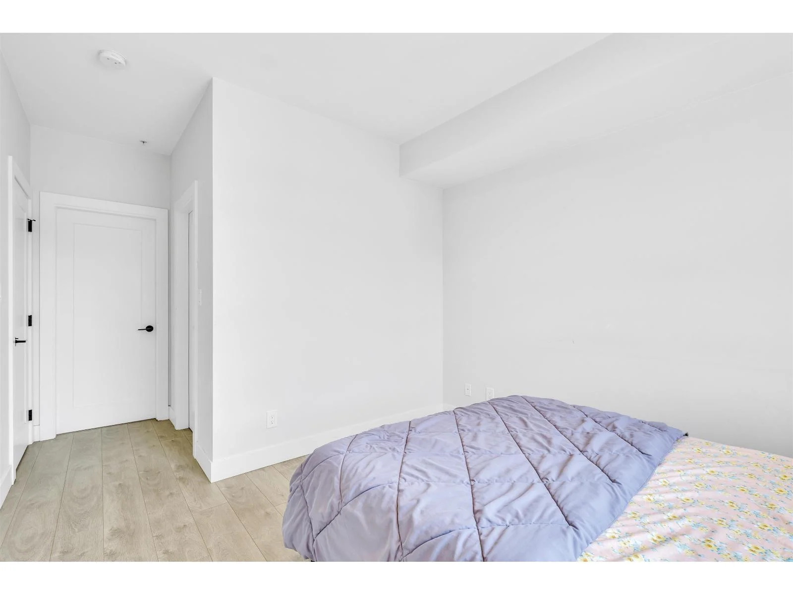212 14818 60 Avenue, Surrey, BC